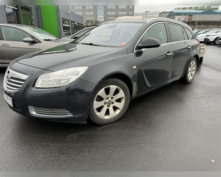 2013 Opel Insignia Sports Tourer S