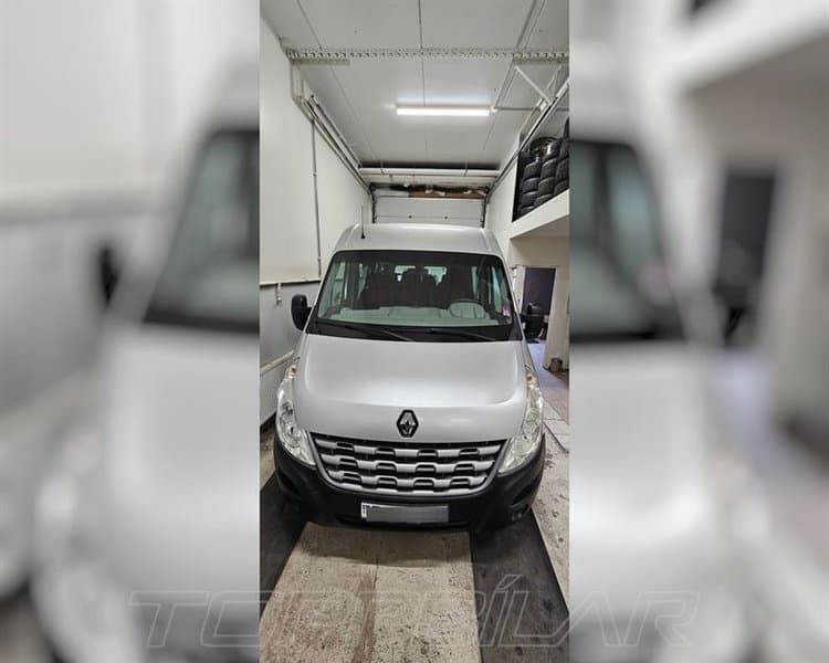 2013 Renault Master
