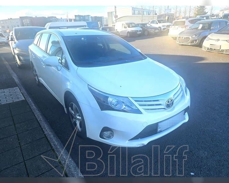 2013 Toyota Avensis