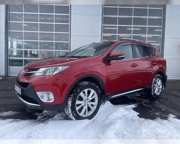 2013 Toyota RAV4 GX Plus