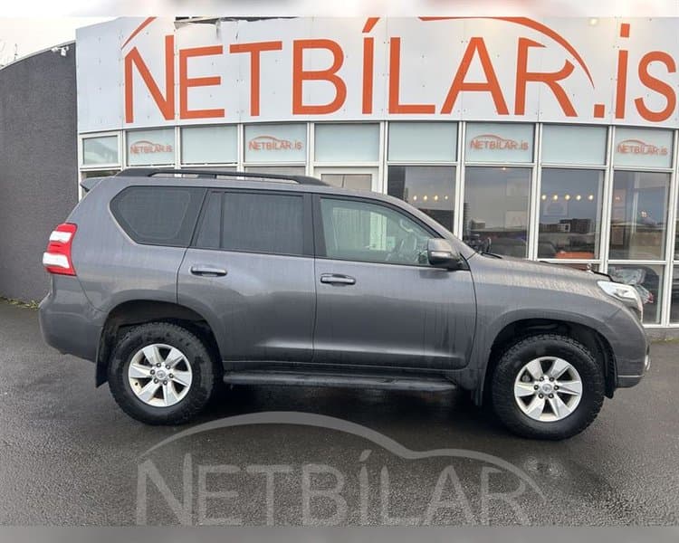 2014 Toyota Land Cruiser 150 GX
