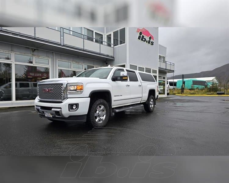 2015 GMC Sierra 3500HD Denali