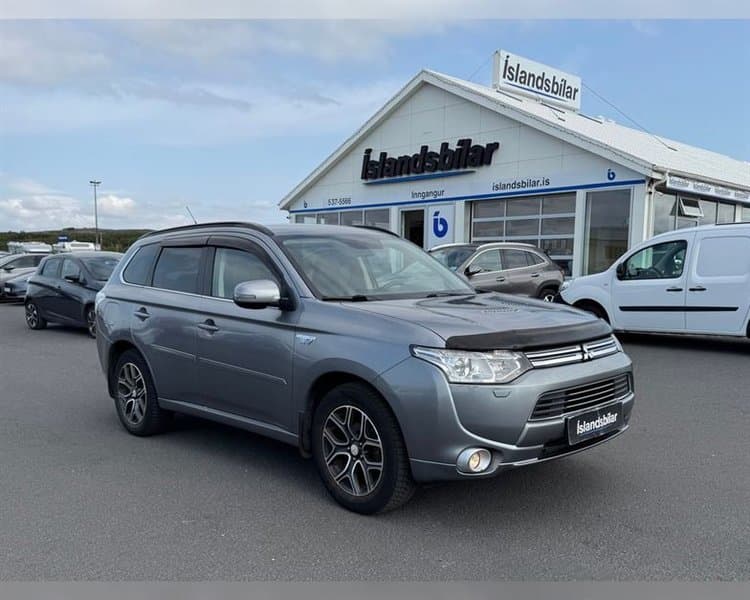 2015 Mitsubishi Outlander Instyle PHEV