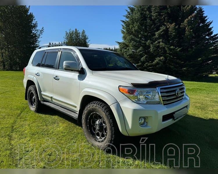 2015 Toyota Land Cruiser 200 VX 34T Dekk