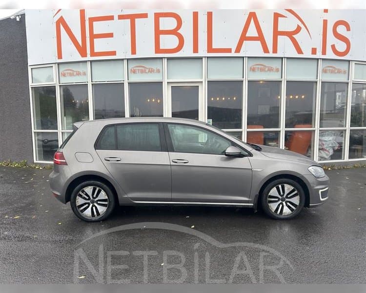 2015 Volkswagen e-Golf Comfort