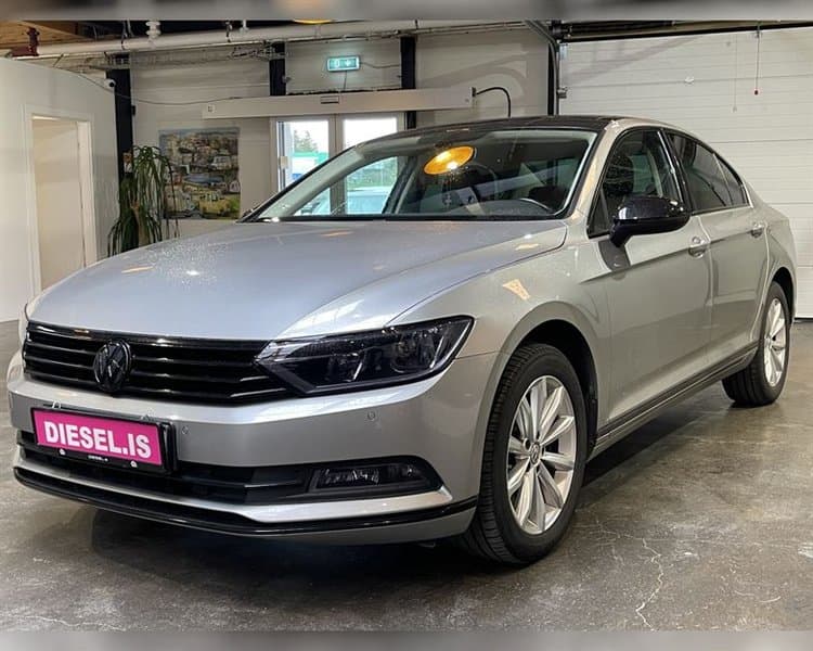 2015 Volkswagen Passat Highline