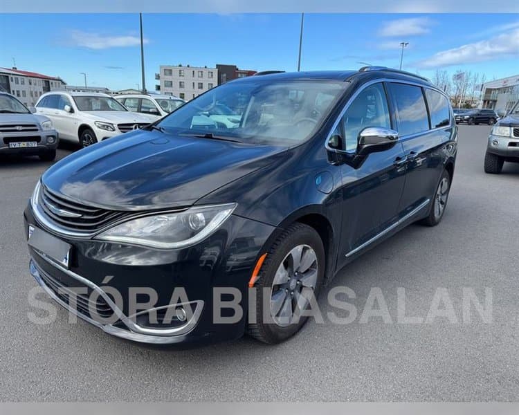 2016 Chrysler Pacifica Plug IN Hybrid Limited