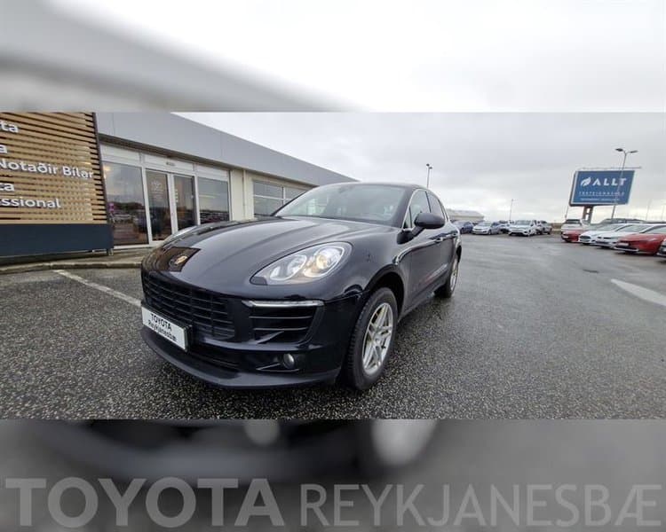 2016 Porsche Macan S