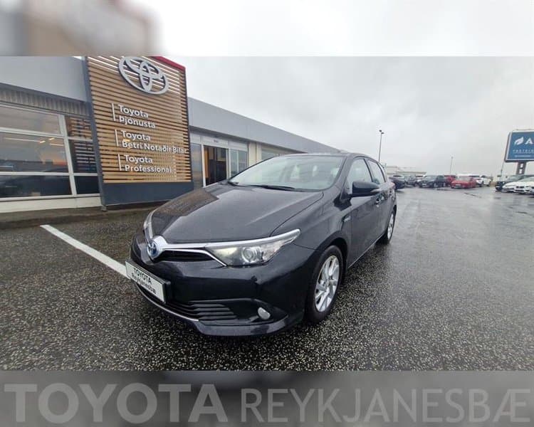 2016 Toyota Auris Active Hybrid