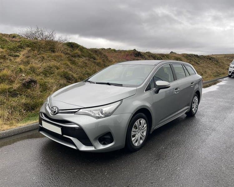 2016 Toyota Avensis W/G Live