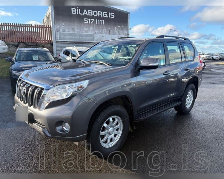 2016 Toyota Land Cruiser 150 Series