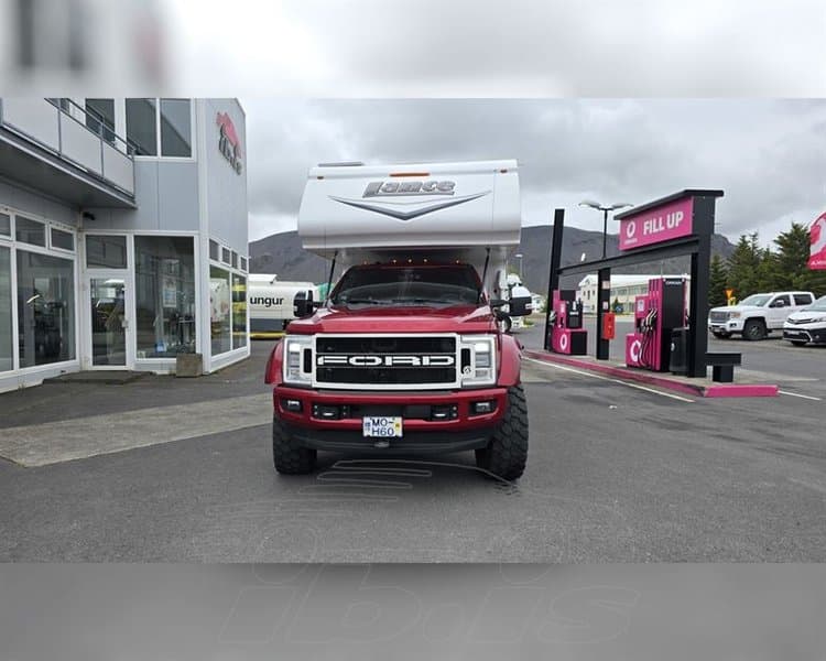 2017 Ford F-350 Crew CAB Platinum