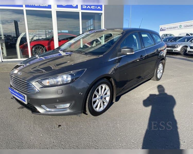 2017 Ford Focus Titanium