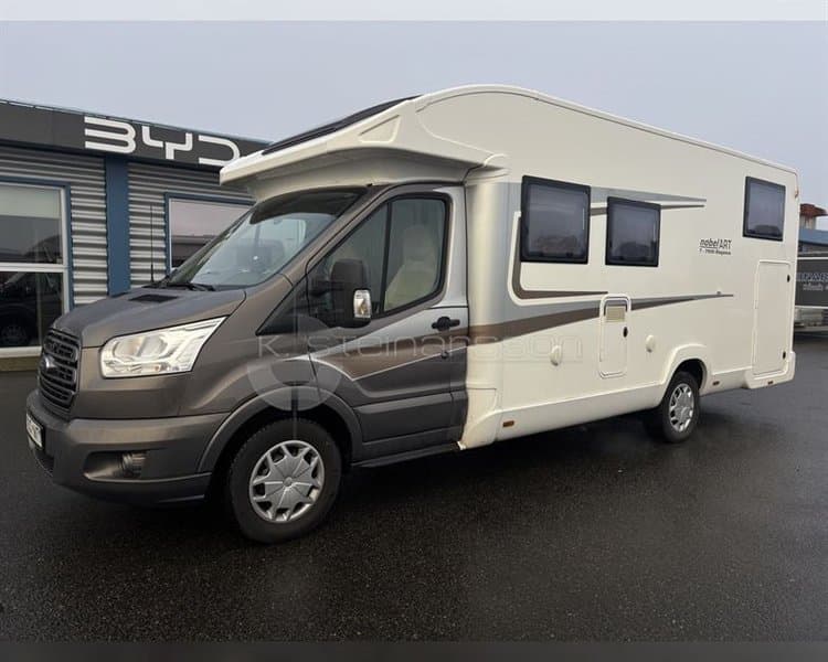 2017 Ford T-7000 Elegance