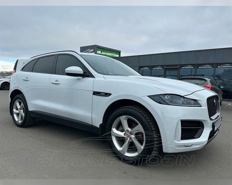 2017 Jaguar F-Pace R