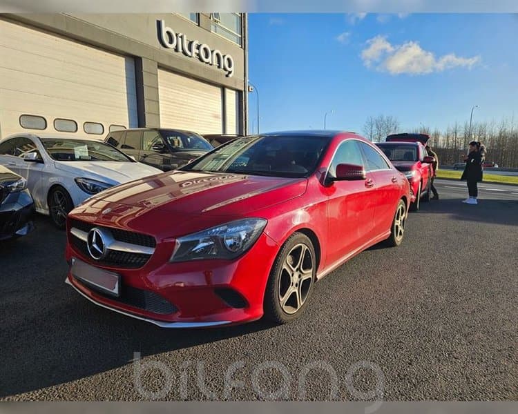 2017 Mercedes-Benz CLA 180