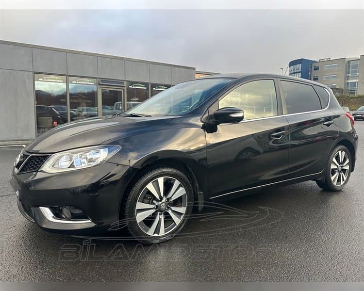 2017 Nissan Pulsar Tekna