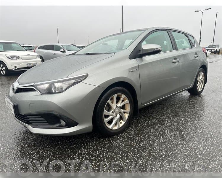 2017 Toyota Auris Active Hybrid