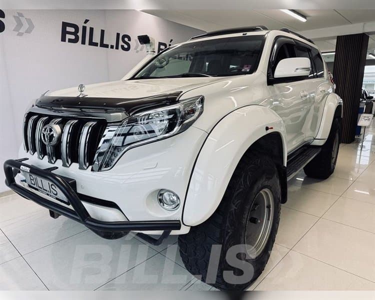 2017 Toyota Land Cruiser 150 VX
