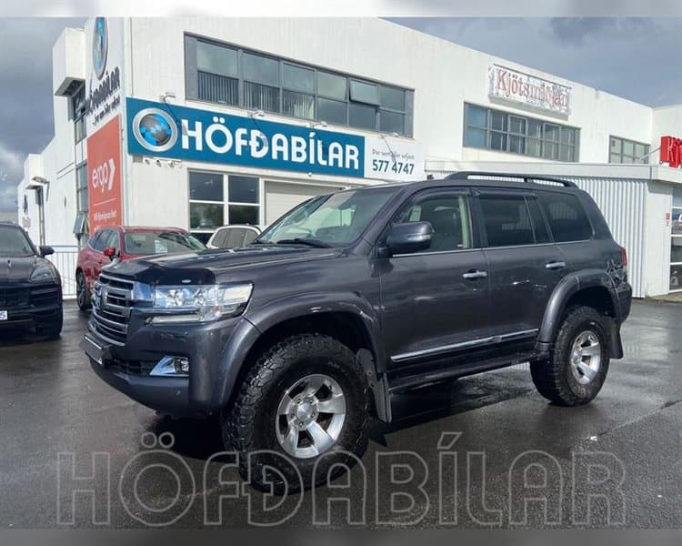 2017 Toyota Land Cruiser 200 VX