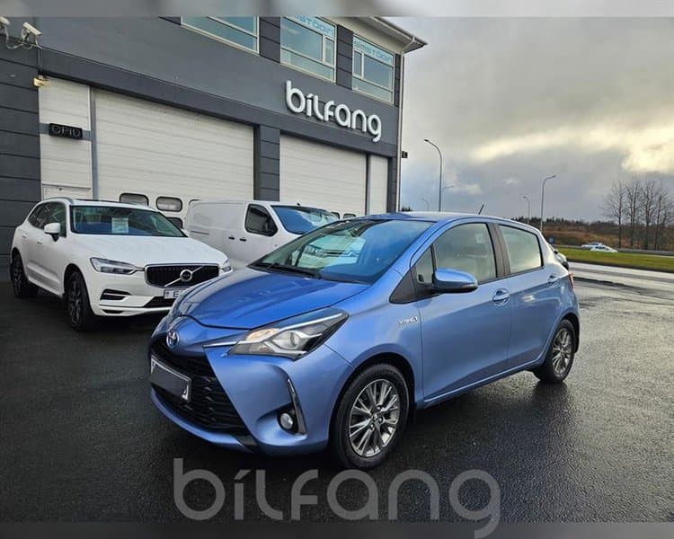 2017 Toyota Yaris Hybrid