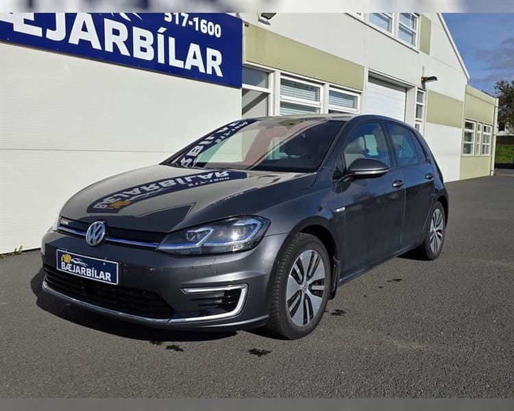 2017 Volkswagen Golf E Premium