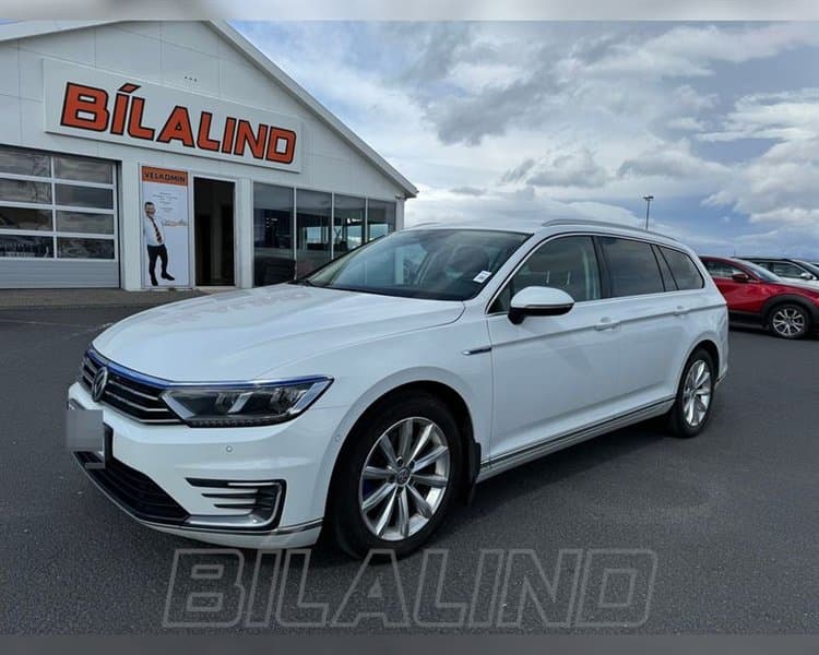 2017 Volkswagen Passat GTE
