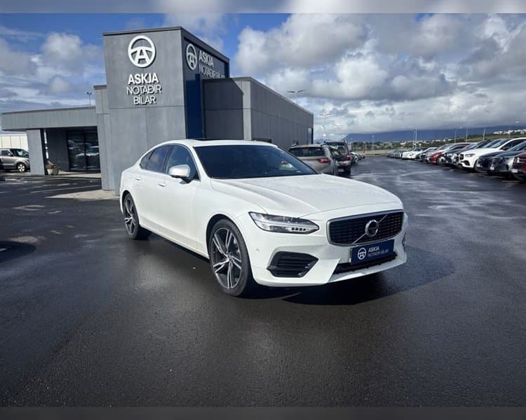 2017 Volvo S90 T8 Twin Engine R Design