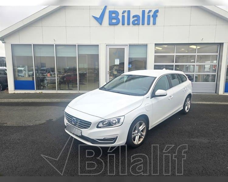 2017 Volvo V60 Twin Engine