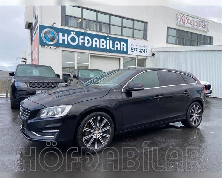2017 Volvo V60 Twin Engine D6