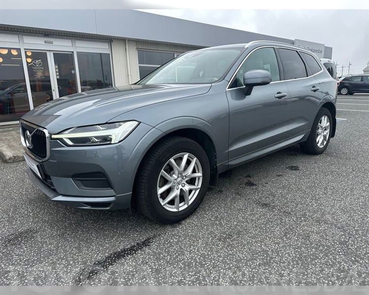 2017 Volvo XC60 Momentum