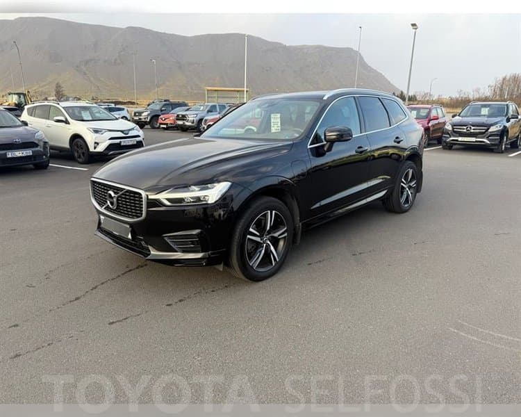 2017 Volvo XC60 T8 Twin Engine R Design