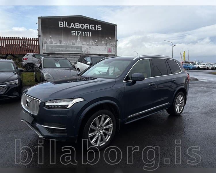 2017 Volvo XC90 T8 Inscription Twin Engine
