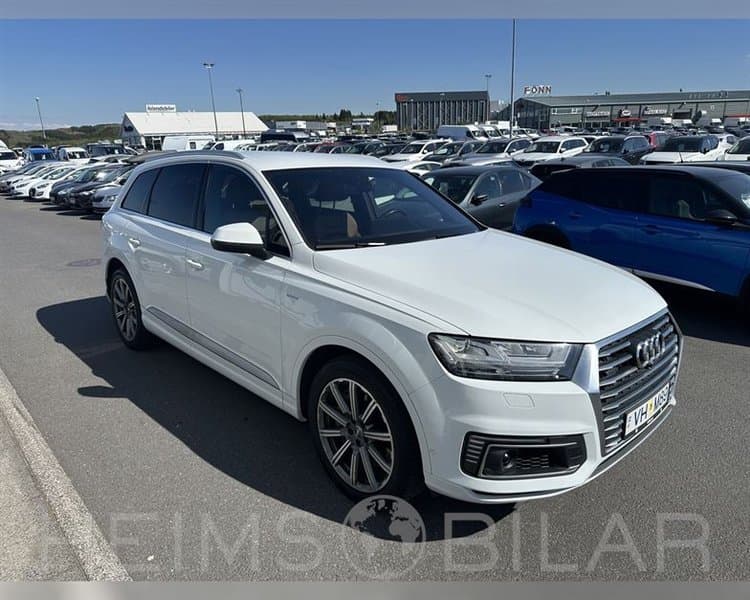 2018 Audi Q7 e-tron