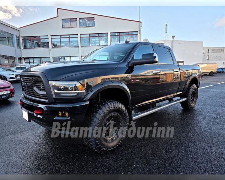 2018 Dodge Ram 3500 Laramie Sport