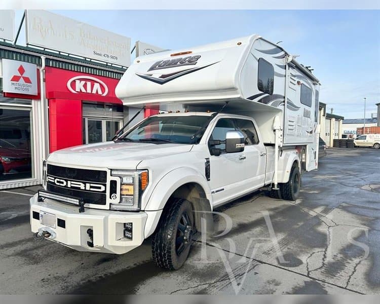 2018 Ford F-350 Crew CAB Platinum Dual