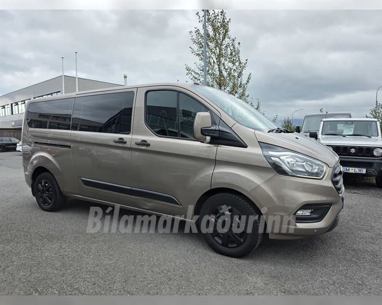 2018 Ford Tourneo Custom 9MANNA