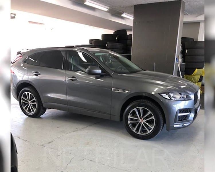 2018 Jaguar F-Pace