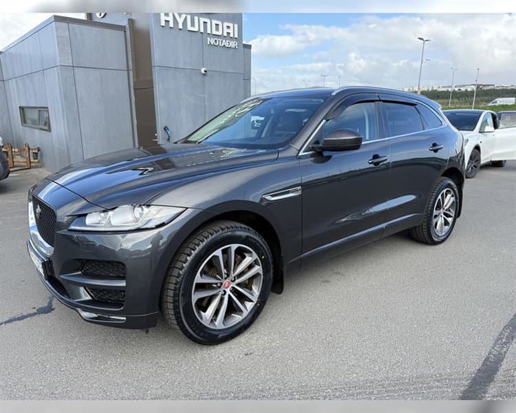 2018 Jaguar F-Pace 300d Portfolio
