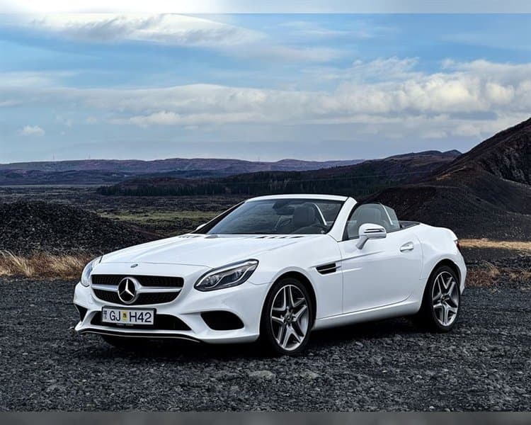 2018 Mercedes-Benz SLC 200