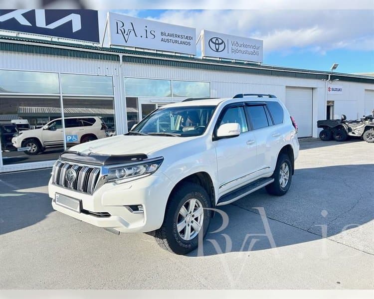 2018 Toyota Land Cruiser VX 150 Series