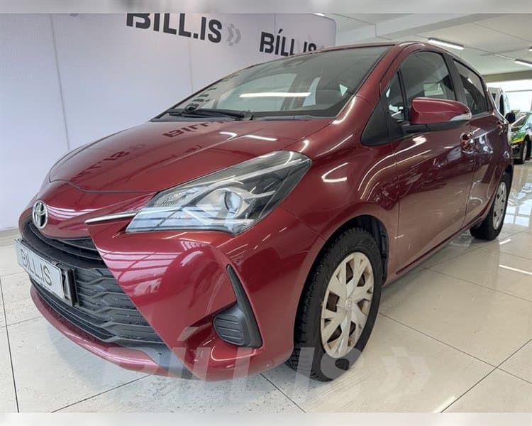 2018 Toyota Yaris Sjálfskiptur