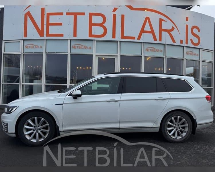 2018 Volkswagen Passat GTE