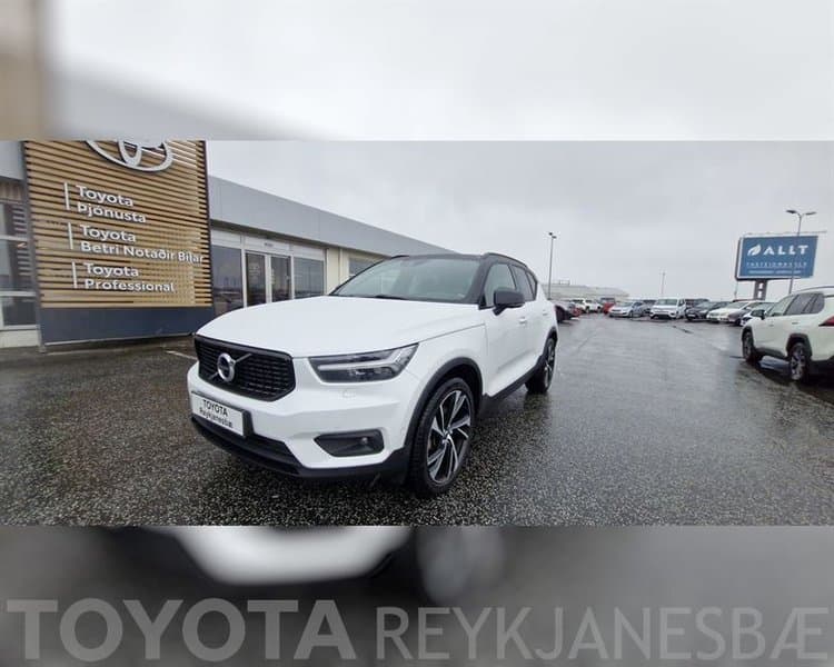 2018 Volvo XC40 Recharge R-Design