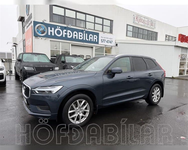 2018 Volvo XC60 Momentum D4