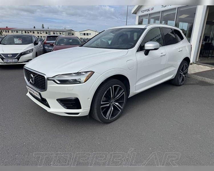 2018 Volvo XC60 T8 Hybrid Inscription