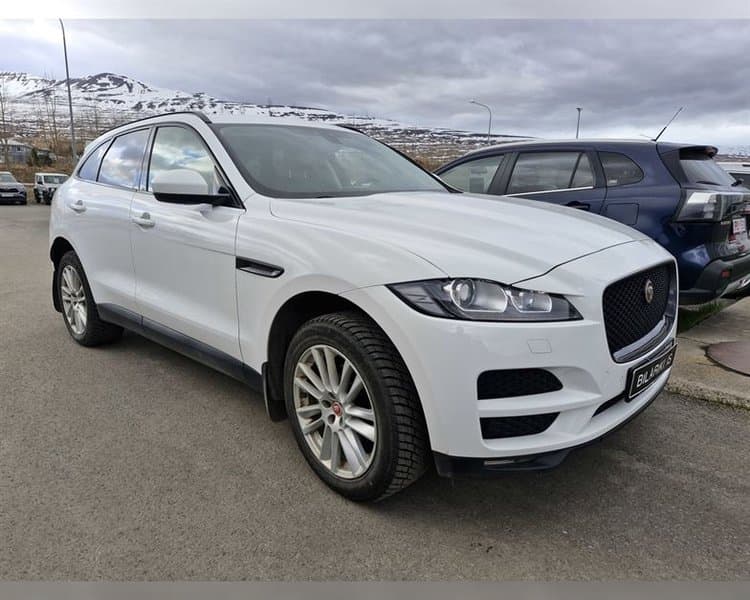 2019 Jaguar F-Pace