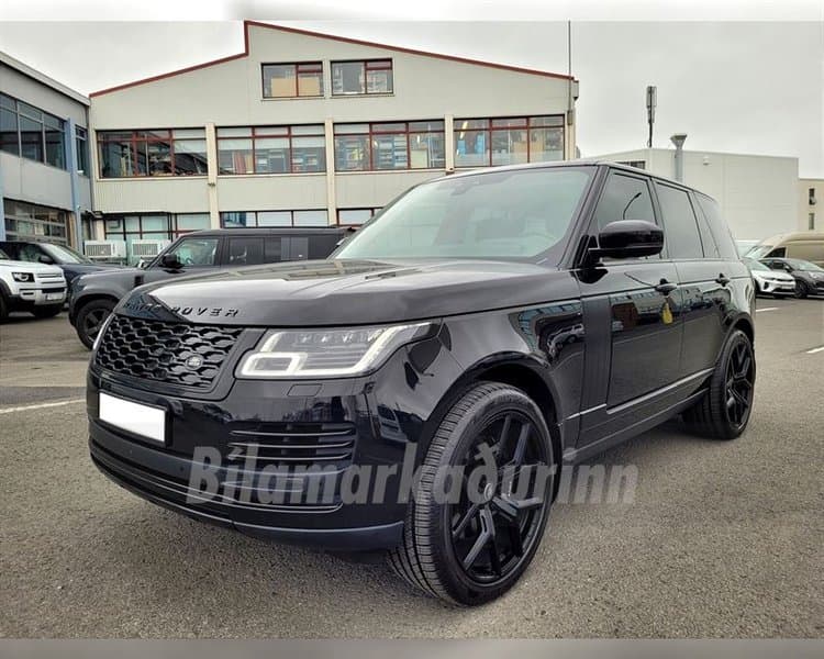 2019 Land Rover Range Rover Vouge Black-Pack