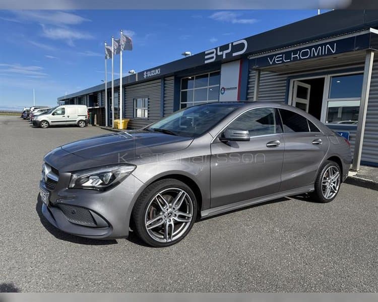 2019 Mercedes-Benz CLA 200