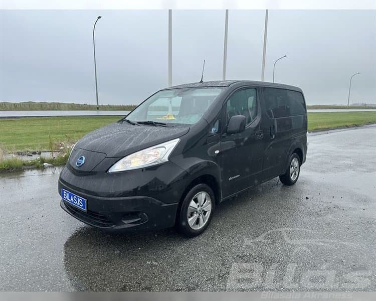 2019 Nissan e-NV200